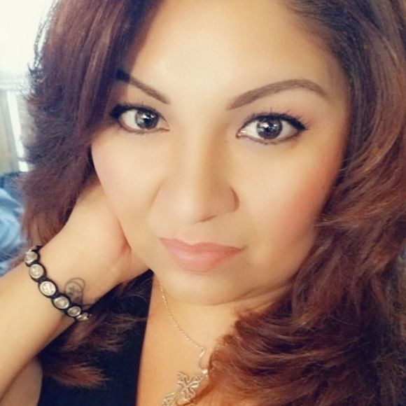 Meet your Posher, Velma - Picture 1 of 1